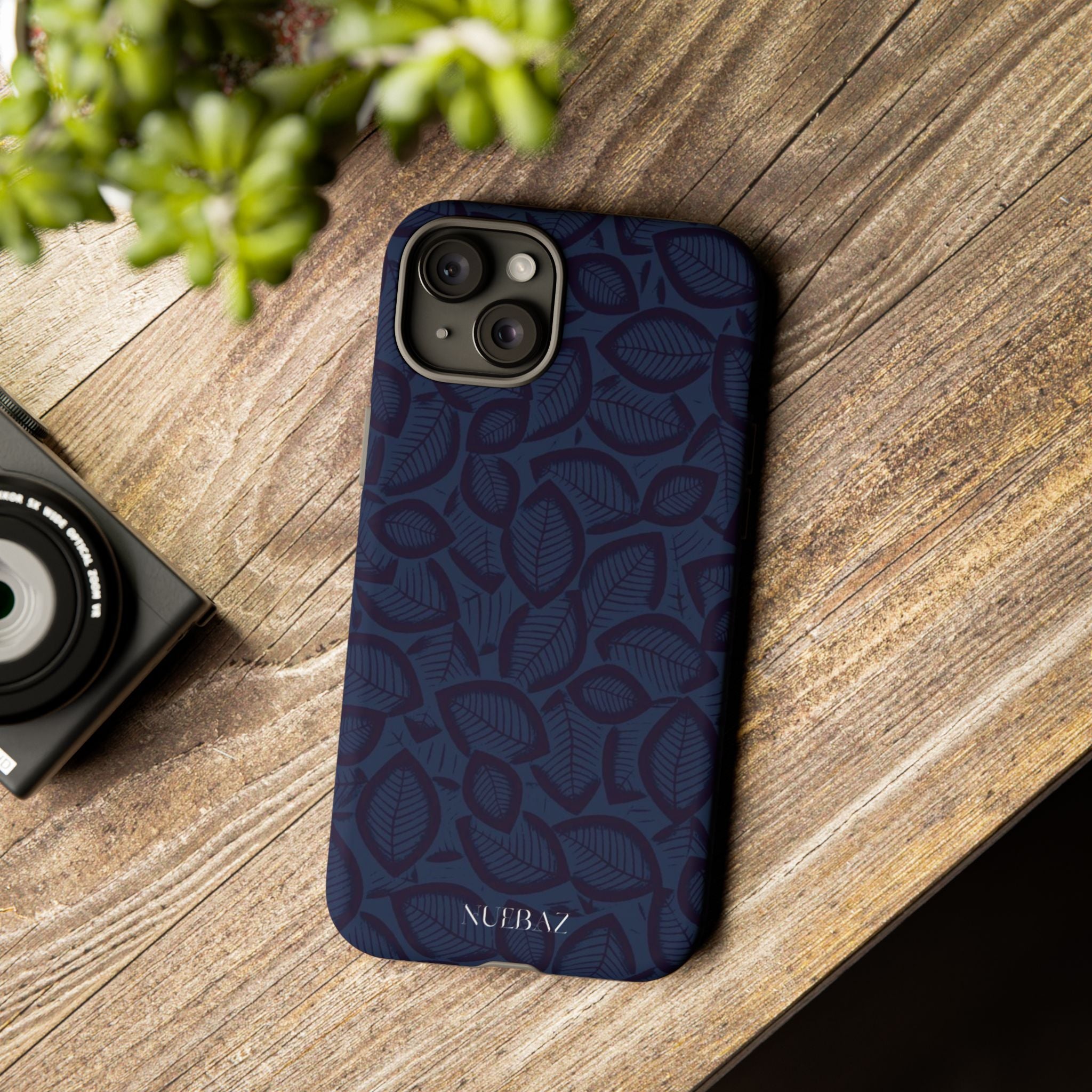 Elegant Leaf Design Phone Case