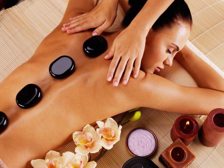 Hot Stone Full Body Massage | 90 Minutes Main image
